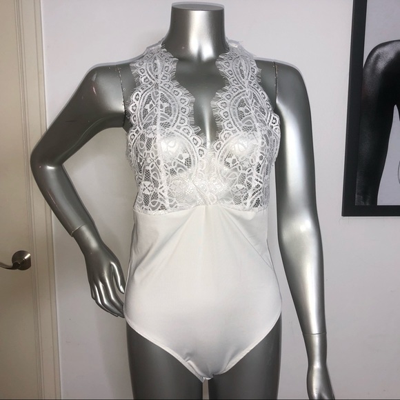 Bodysuit with lace top - Picture 2 of 3